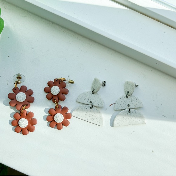 unbrabded Jewelry - Set of 2 Flower and Half Moon Clay Handmade Geometric Fashion Jewelry
